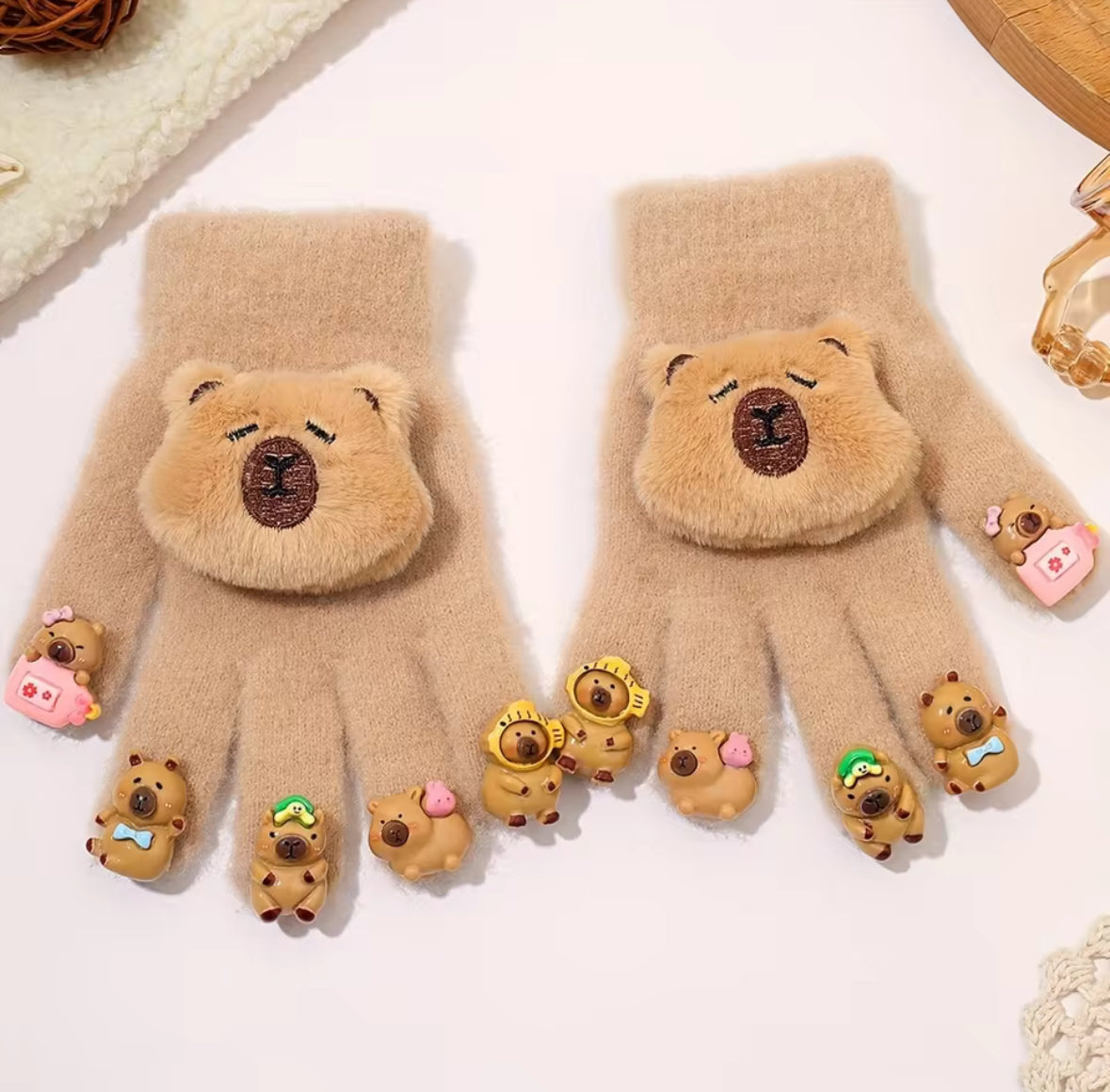Plush Capybara Kids Gloves