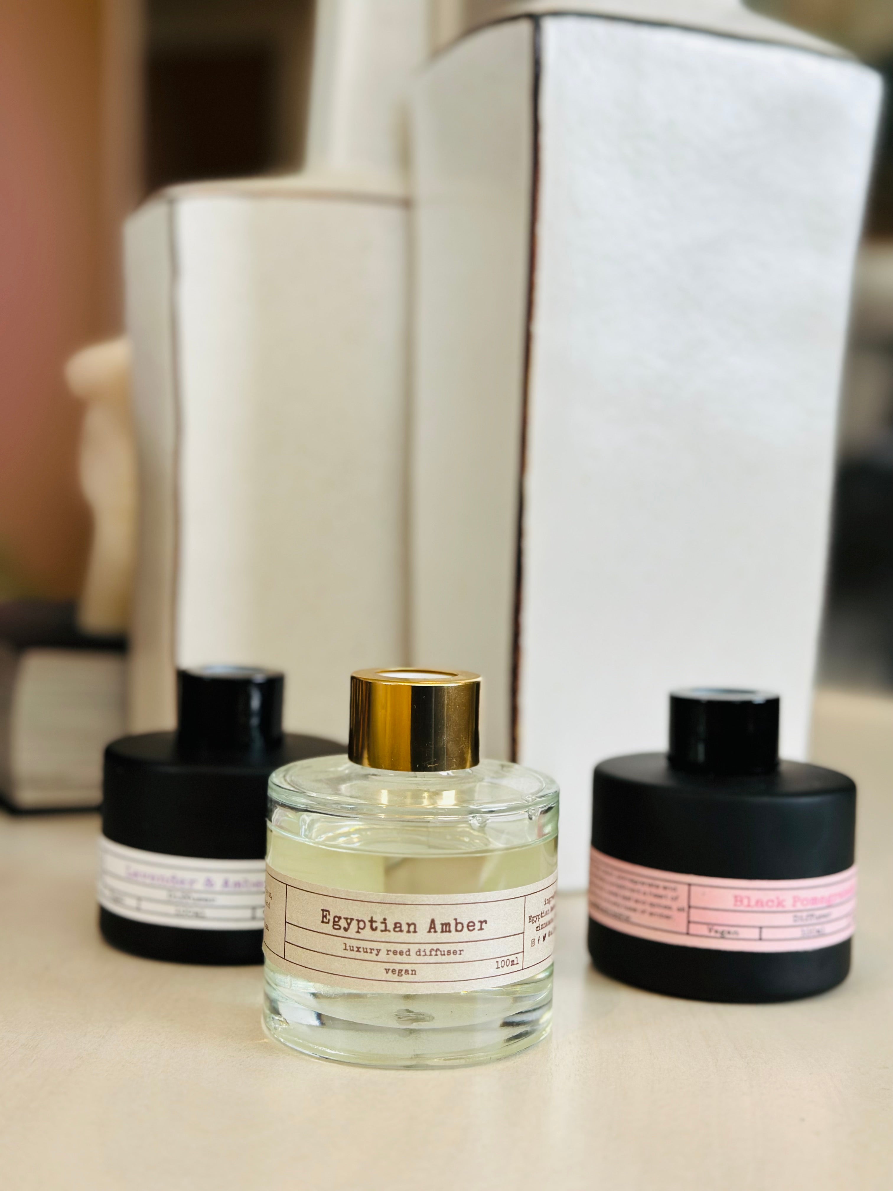 Our Matte Black Reed Diffuser has been made using the finest of ingredients. We only use the best-performing vegan-friendly diffuser base and fragrance oils to bring you an incredible scent throw. 