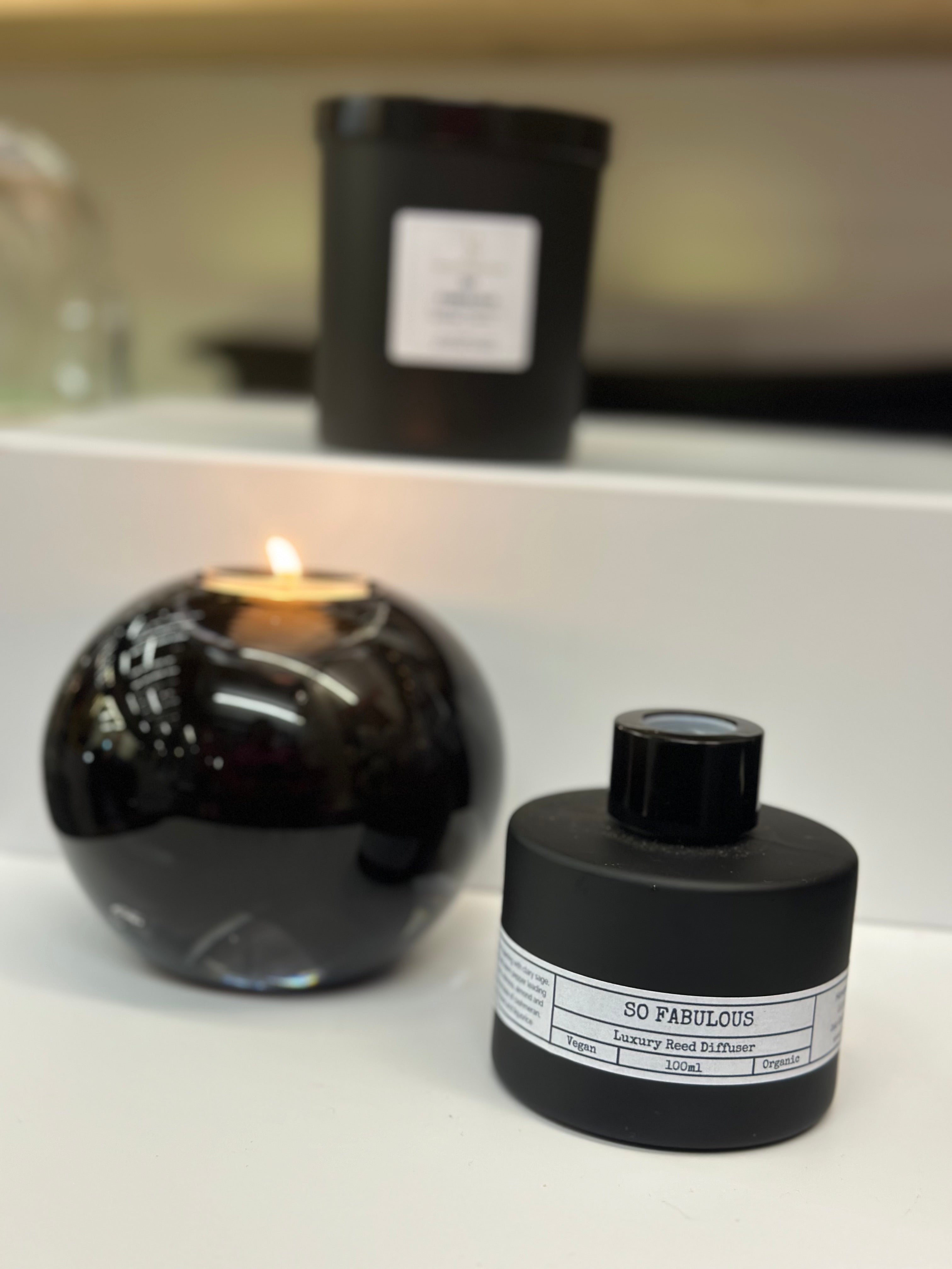 Matte Black Glass Reed Diffuser - Winter Time (White Company Dupe)