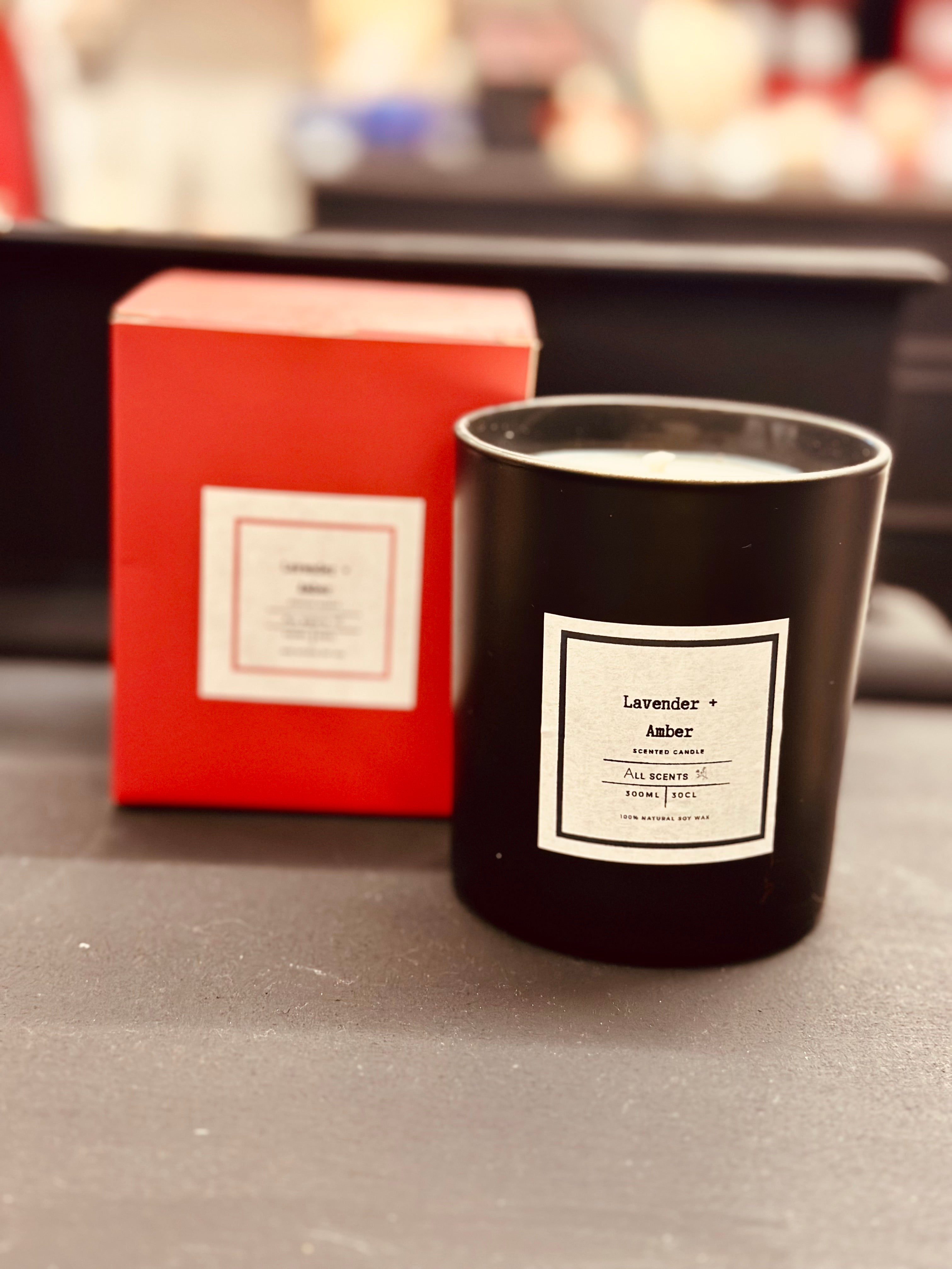 Matte Black (So Fabulous) Scented Candle