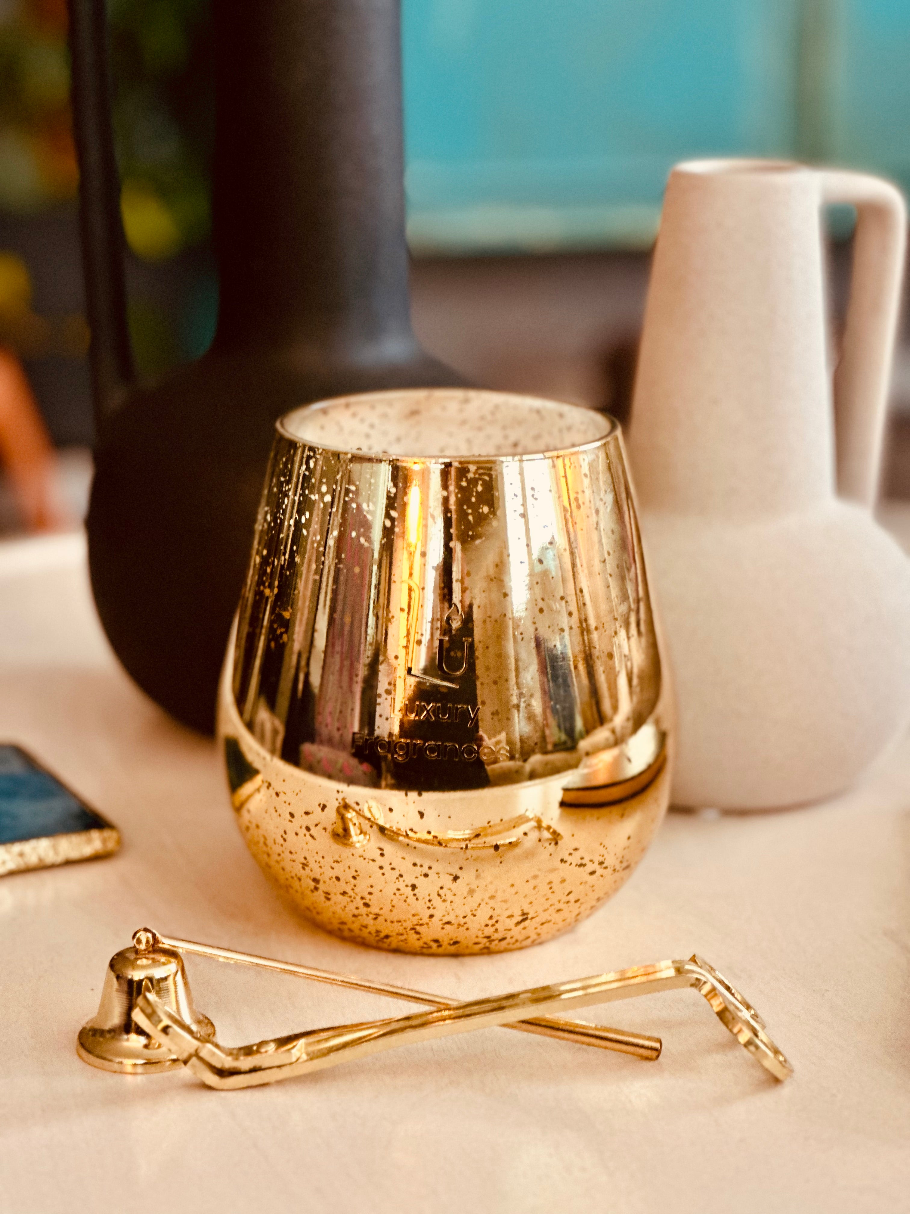 Our Jumbo Renee Glass Soy Candle (Mercury Gold) is a standout choice for upgrading your home decor.
Crafted with a hand mould production process, our candle boasts a durable and secure jar, setting it apart from competitors. You can indulge in over 150 hours of natural, scented bliss with 1300g of wax and an array of fragrances, all while feeling good about using a vegan and cruelty-free product that is free of silicon and parabens.