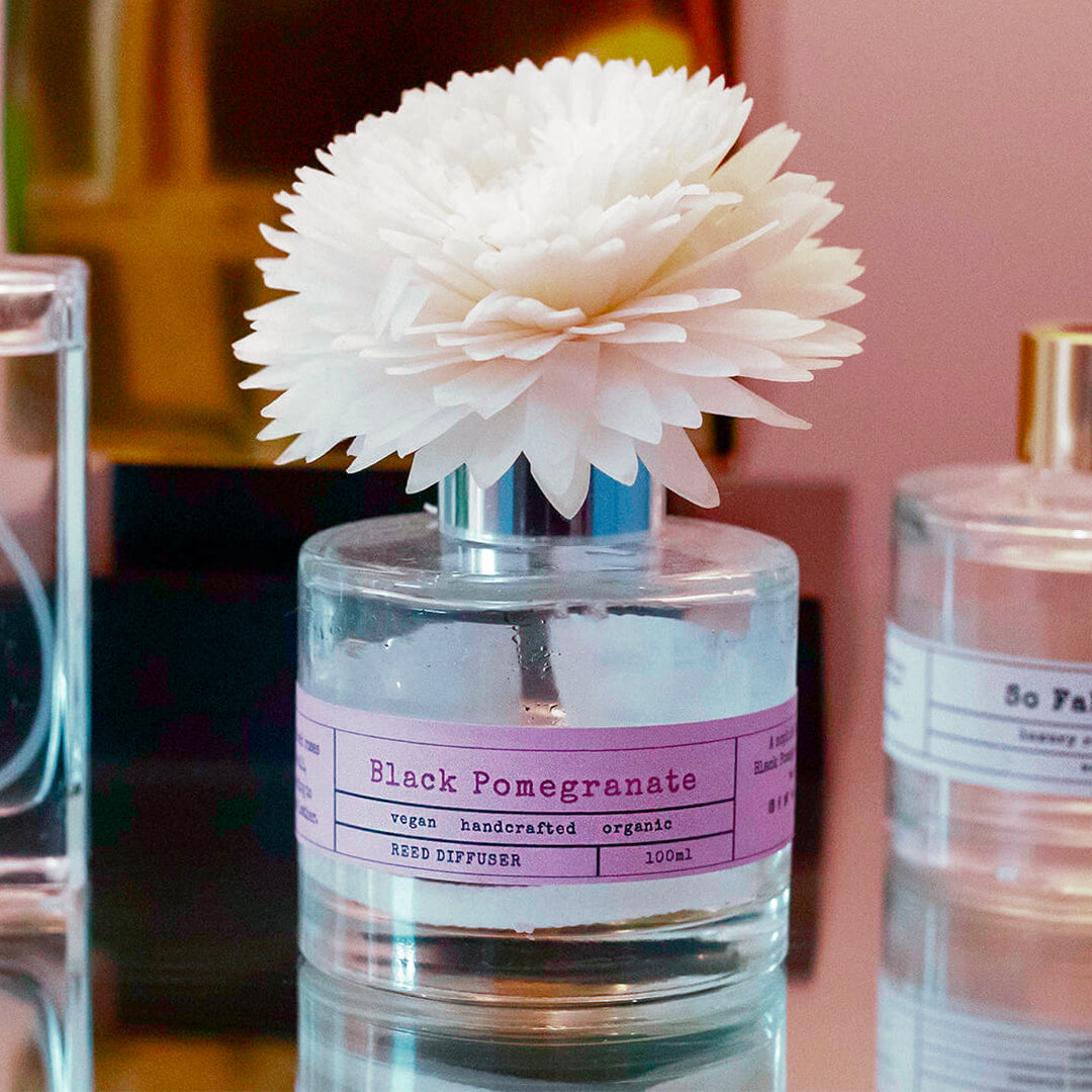Enhance your home's ambiance with our Clear Glass Reed Diffuser. Crafted from high-quality glass, this reed diffuser allows for a steady release of your favourite scents. Perfect for creating a serene and inviting atmosphere in any room.