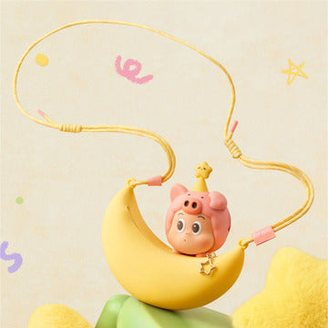 This playful silicone bag from the POP BEAN Pajama Party collection