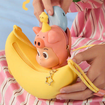 This playful silicone bag from the POP BEAN Pajama Party collection