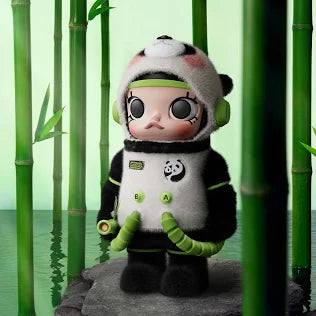The Pop Mart Mega Space Molly Panda 400 figurine, crafted from sturdy PVC plastic, measures more than 11 inches (30 cm) in height. This fun and quirky figure belongs to the well-loved Molly collection.